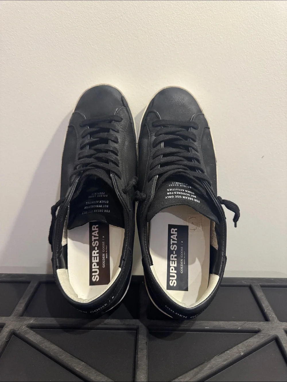 Golden Goose Men's Black Low-Top Sneakers